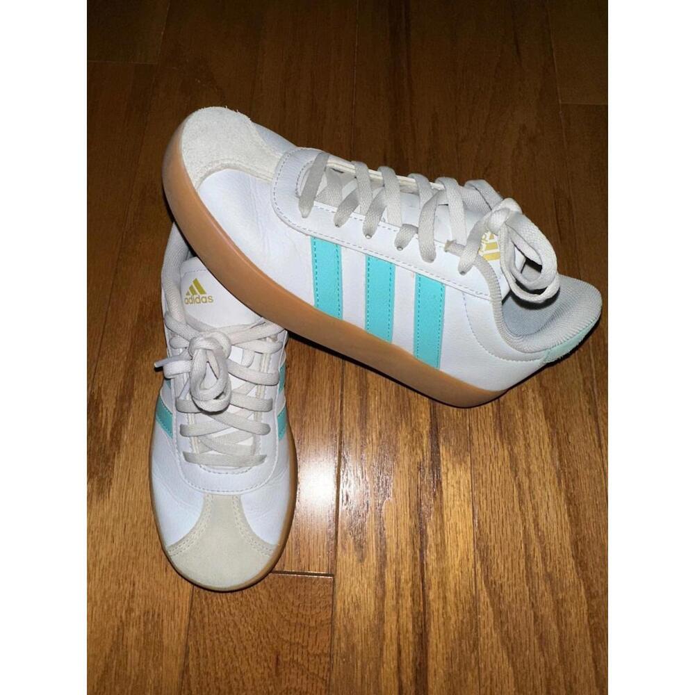Adidas VL Court 3.0 Shoes Womens US Size 3 Green Suede Gum Sneakers JS2596